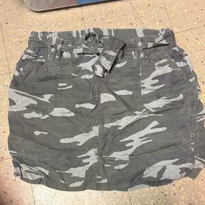 Express Camo Mini Skirt in Black and Gray